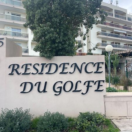 Appartement Vue Mer, 5Min A Pied De La Plage, Parking Prive Vallauris Kültér fotó